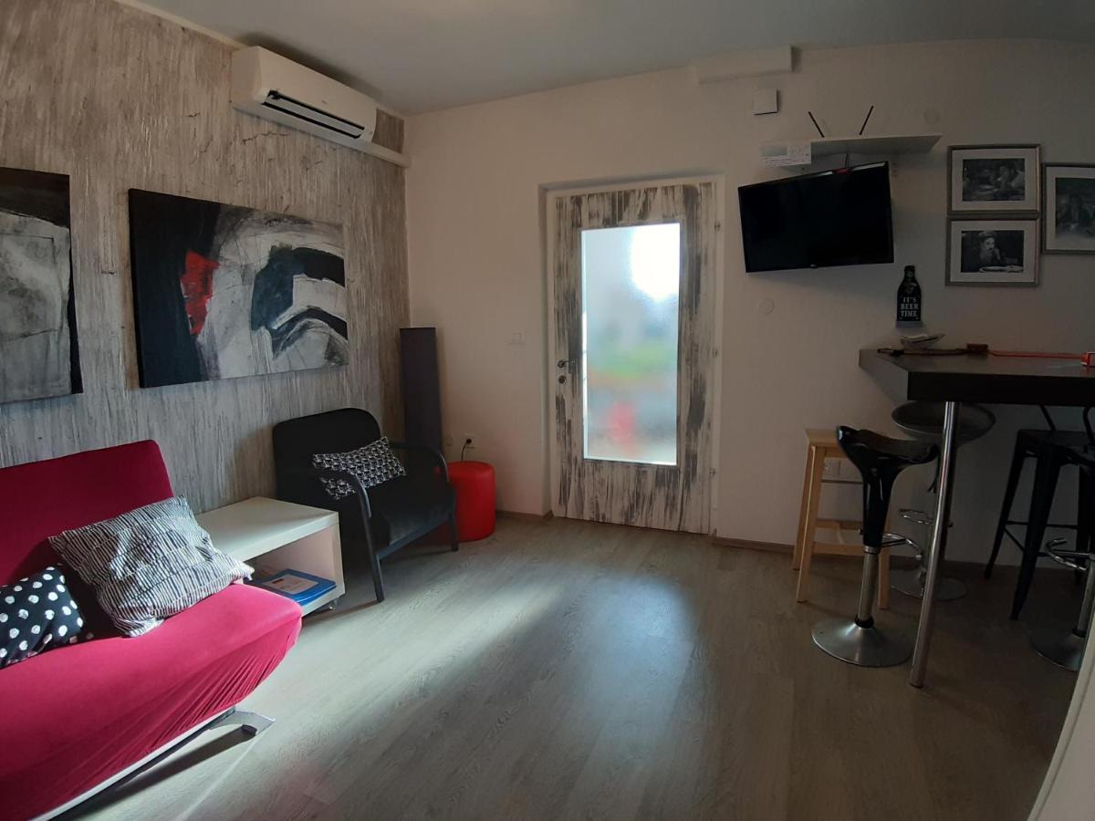Apartment Tina Istra Buje Buitenkant foto
