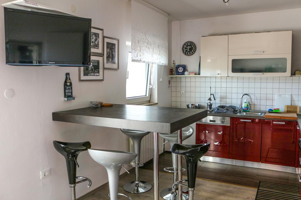 Apartment Tina Istra Buje Buitenkant foto